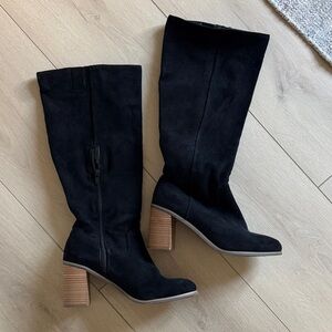 Elegant Black Suede Knee-High Boots